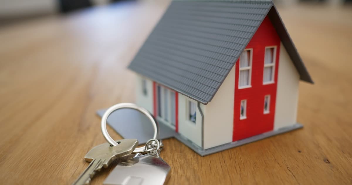 How Much Does a Roof Replacement Cost in 2025? A Complete Breakdown